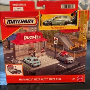 Matchbox Pizza Hut Playset with Red and Silver Cars